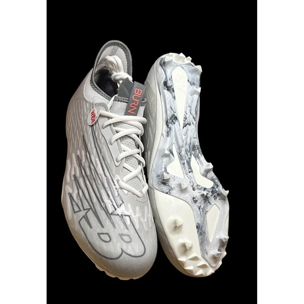 Size 11 WIDE - New Balance Lacrosse Turf Cleats  2E Burnxlx3 Gray White Mens